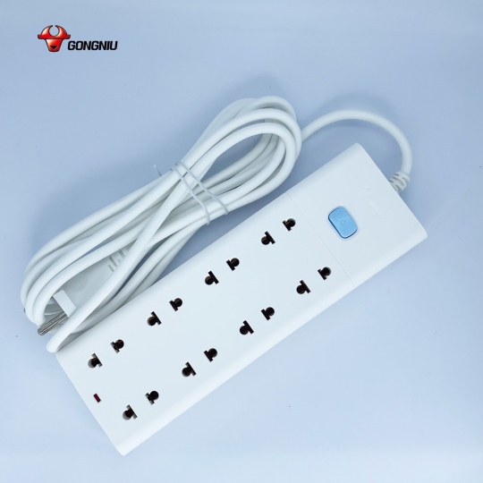 Ổ CẮM CHỐNG CHA GONEO ĐA NĂNG 8 Ổ 1 CÔNG TẮC 2500W – V1080